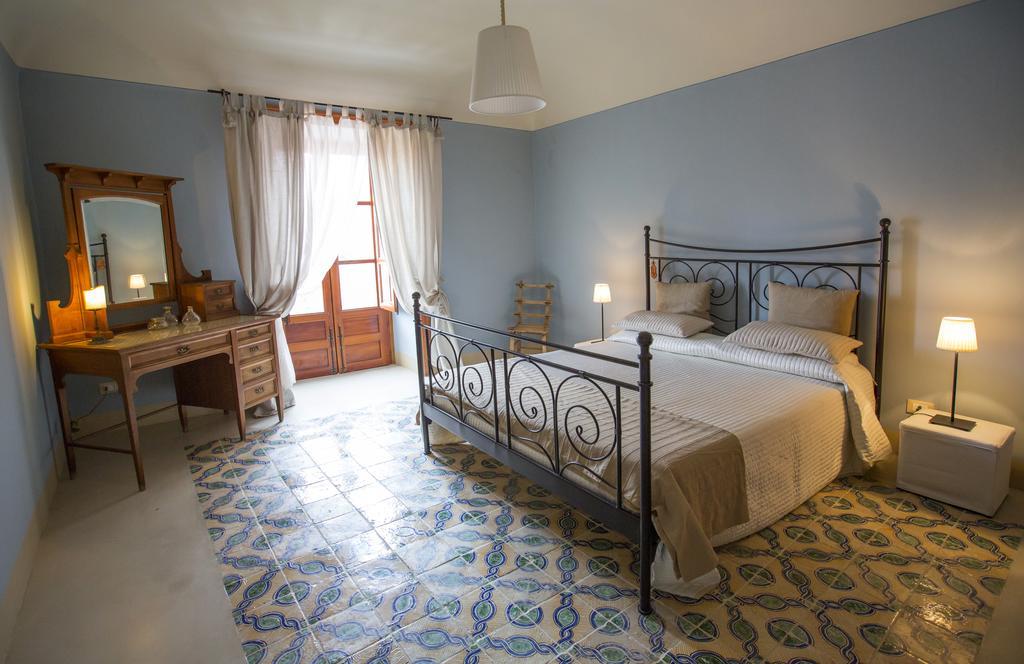 Villa Palamara 1868-Toweronthesea 圣安布罗焦 外观 照片
